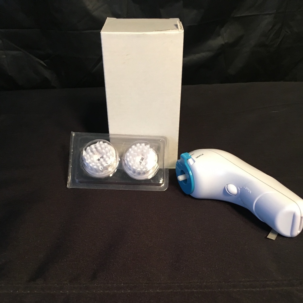 NIB BeautiControl Microderm Abrasion Buffer Tool - Picture 1 of 7